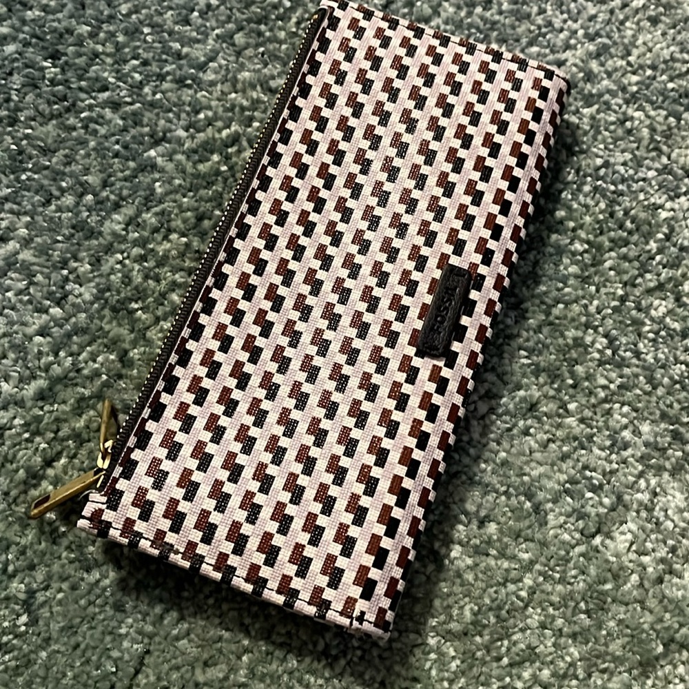 Fossil wallet